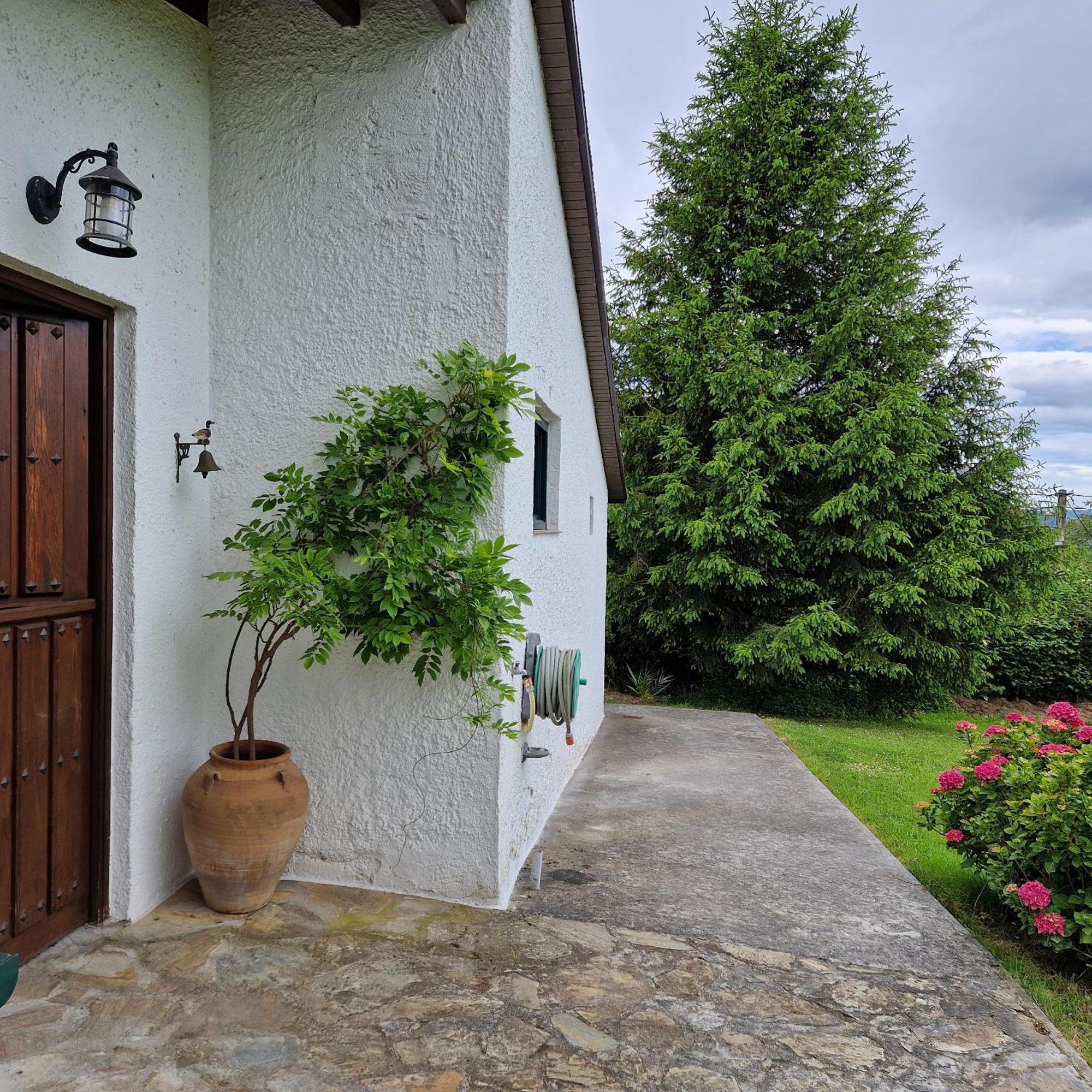 Casa Benjamin Villa Oviedo Exteriör bild